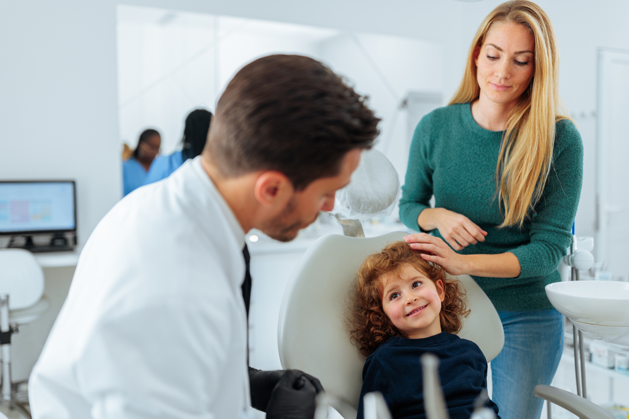 How A Family Friendly Dentist Office Can Help Reduce Dental Anxiety for Kids and Adults Alike 4