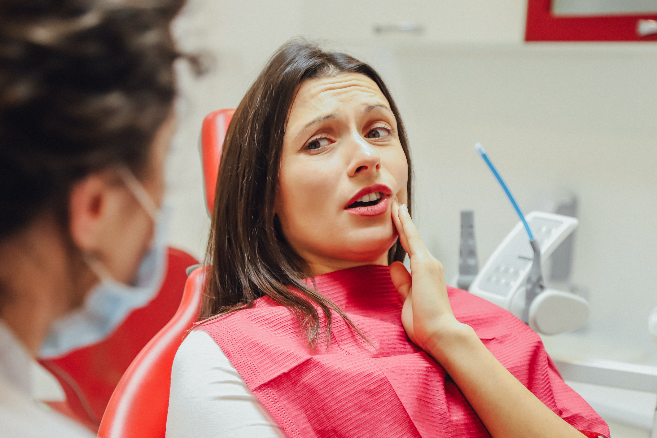 How an Emergency Dental Clinic Can Save Your Smile After an Accident