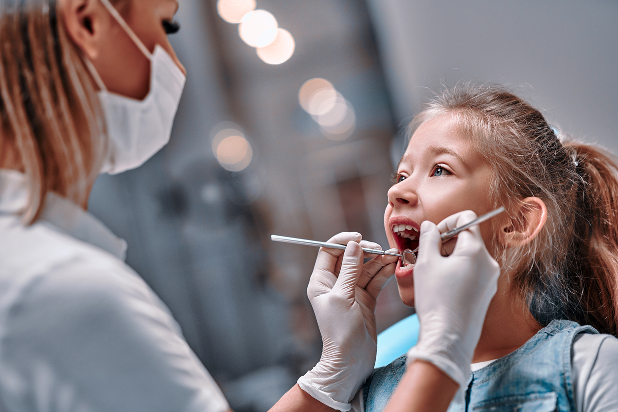 The Role of Parents in Promoting Children’s Dental Health: Advice from Our Children’s Dental Clinic 5