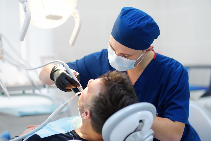 Why Your Family Friendly Dentist Office Recommends Regular Checkups & Cleanings 5
